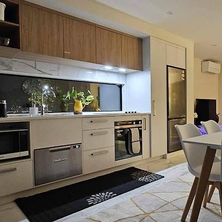 2-Bedroom Ensuite, Close To City, Comfortable, Accessible With Own Parking Christchurch Exterior foto