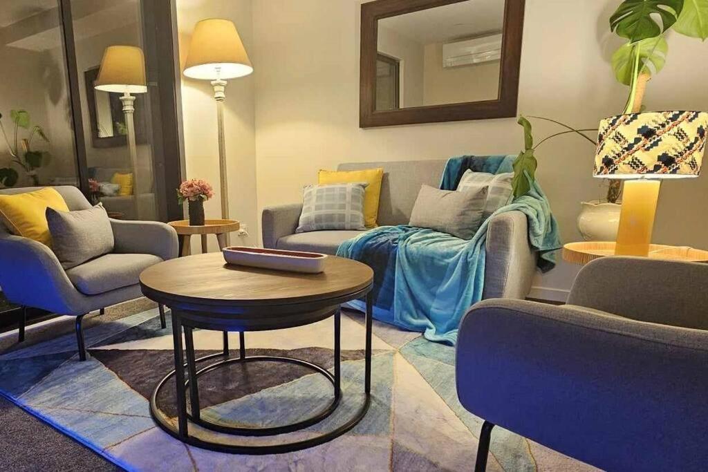 2-Bedroom Ensuite, Close To City, Comfortable, Accessible With Own Parking Christchurch Exterior foto